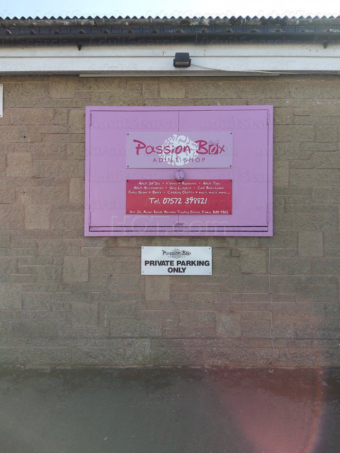 Frome, England Passion Box