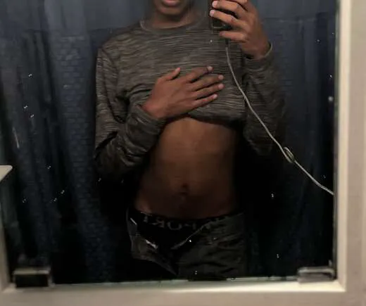 Escorts New Haven, Connecticut Young and sexy pretty boi here!