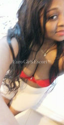 Escorts Kuwait Mabel