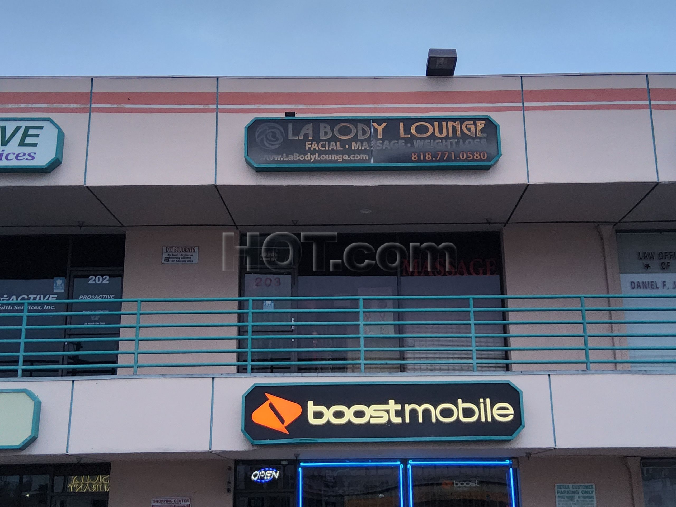 North Hollywood, California La Body Lounge Massage