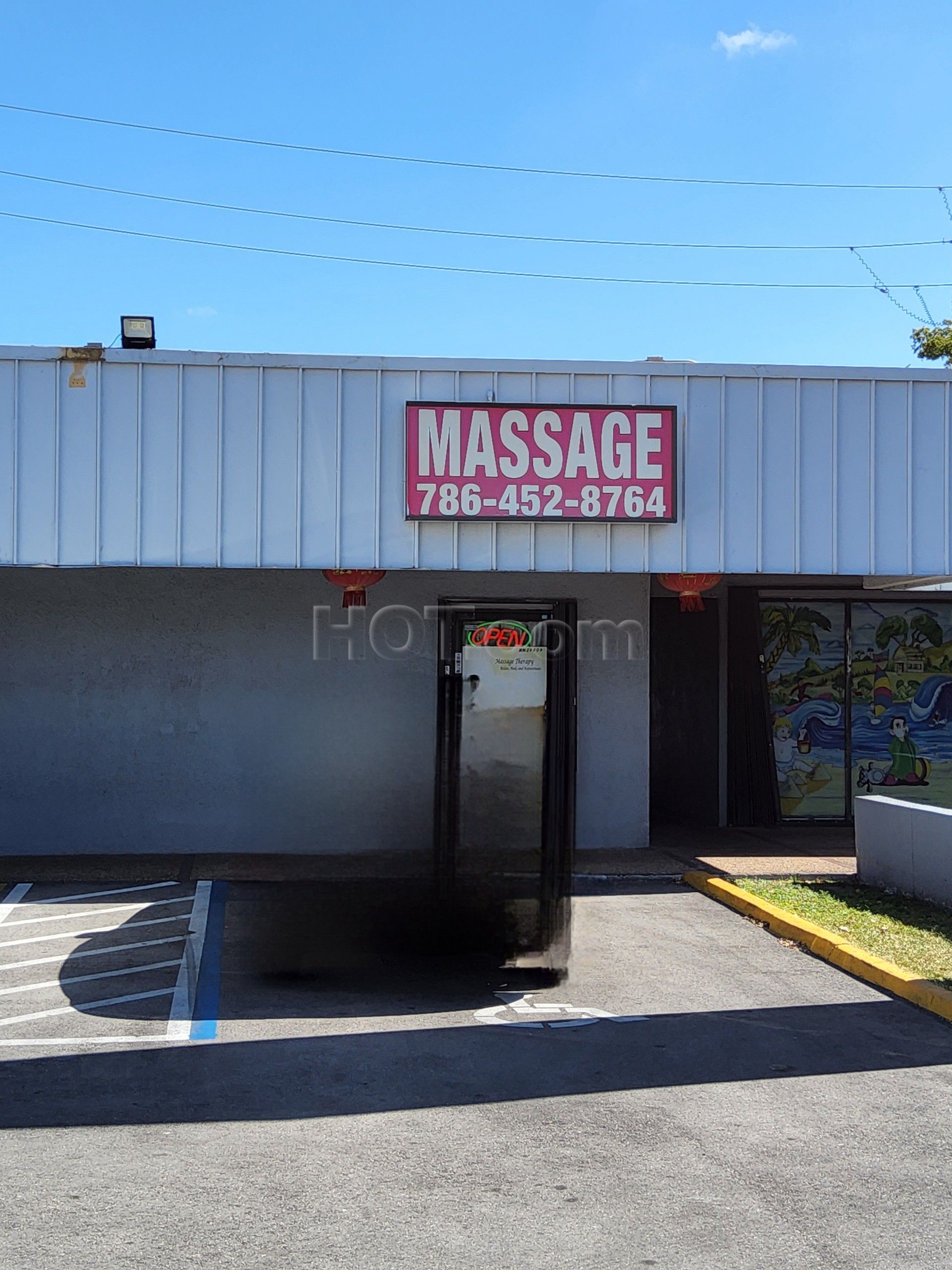 Miami, Florida Luo Luo Asian Massage