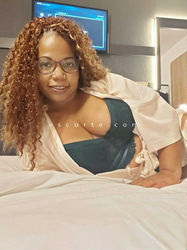 Escorts Melun, France FEMME JOLIE MULATRE