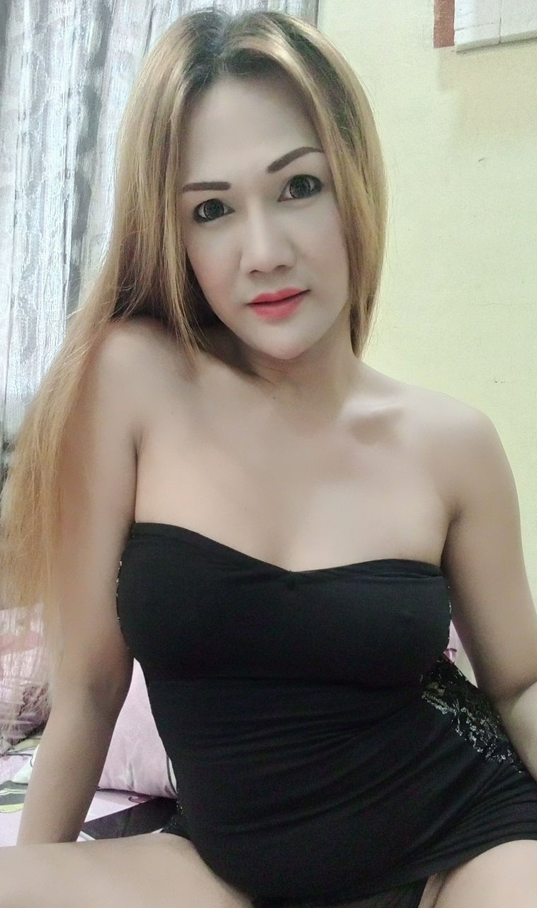 Escorts Makati City, Philippines Horny Mistress for kinky fun in Makati