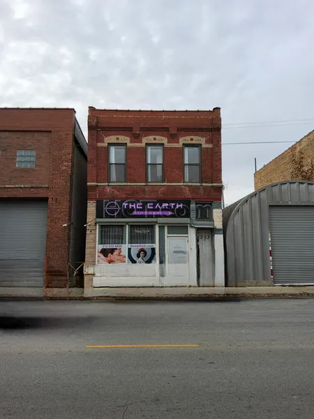 Massage Parlors Chicago, Illinois The Earth Spa