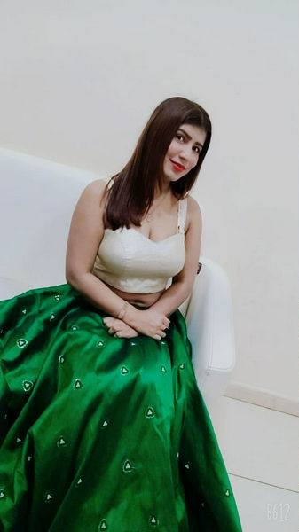 Escorts United Arab Emirates Arpita Indian Model